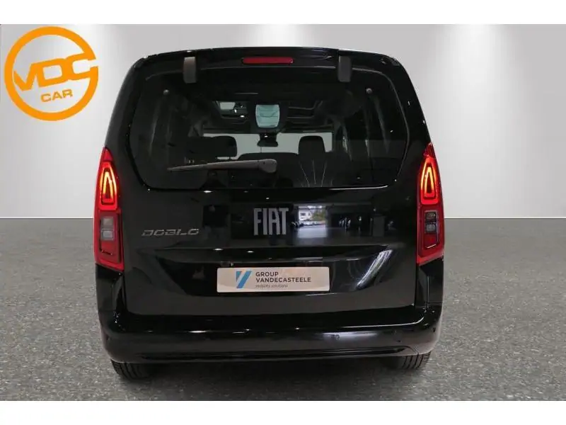 Démo Fiat Doblo Small 1.2 110 S&S MT 5pl BLACK 7