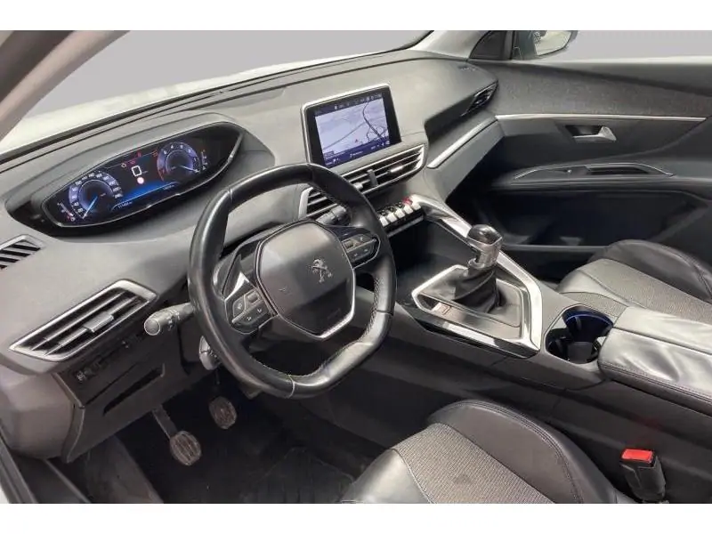 Occasion Peugeot 5008 Allure *7pl-Caméra-GPS* WHITE 9