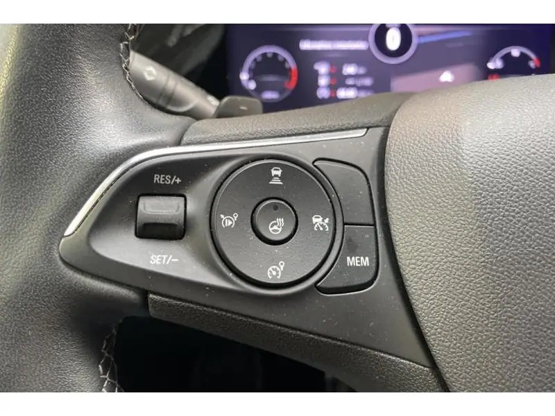Occasion Opel Grandland X Innovation* GPS Caméra de recul GREY 27