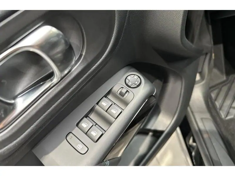 Démo Citroen C5 Aircross Hybrid 145 MAX BLACK 17