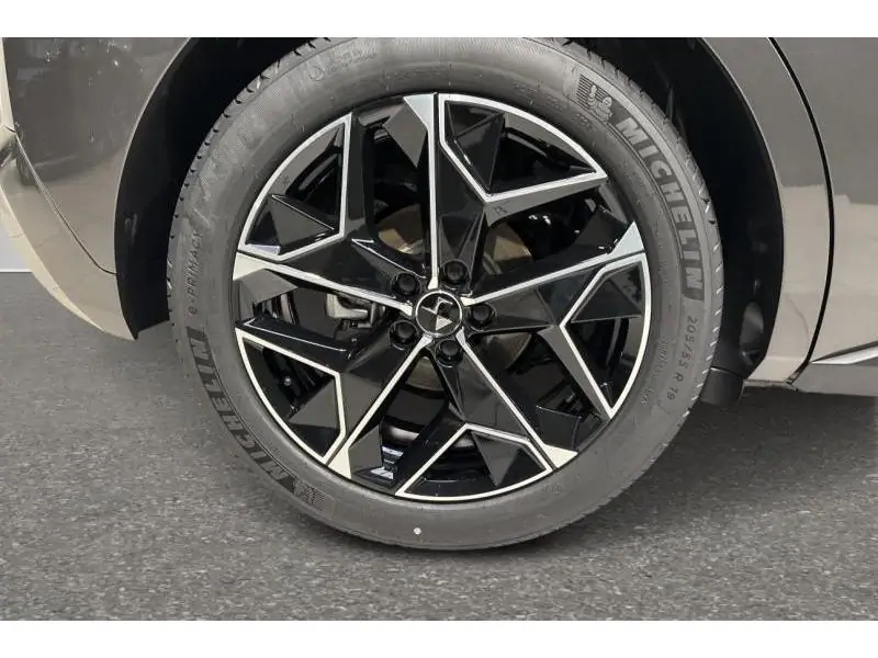 VEHICLE__CONDITION_SERVICE DS Automobiles DS 4 Pallas Hybrid GREY 18