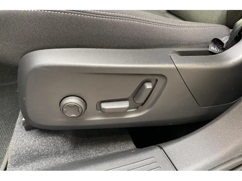 Occasion Volvo XC40 PLUS DARK GEARTRONIC BLACK 22