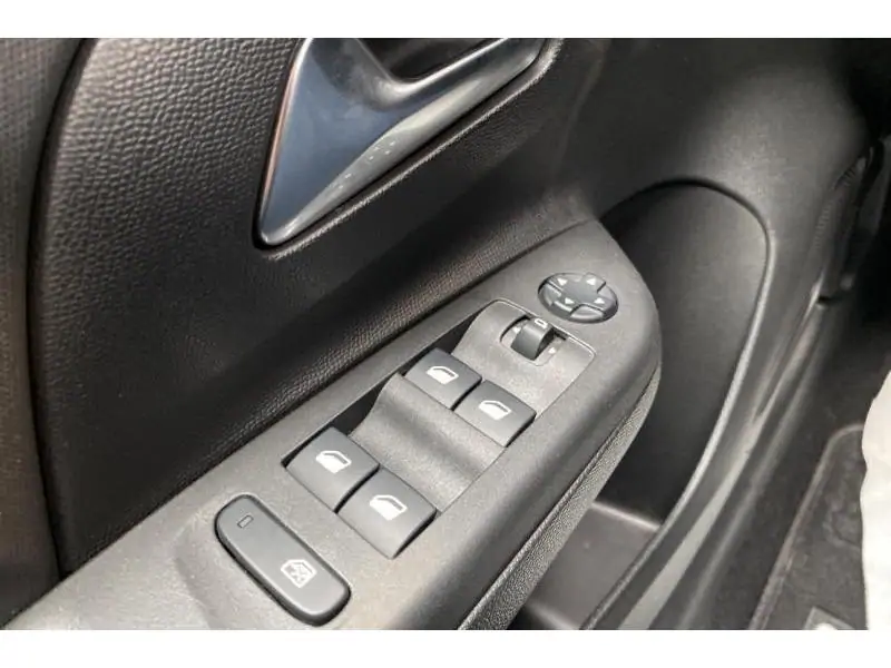 Occasion Opel Corsa F Edition BLACK 17