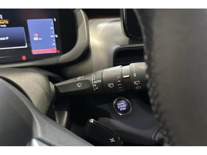 VEHICLE__CONDITION_SERVICE Jeep Avenger 4xe My25 Upland BEIGE 23