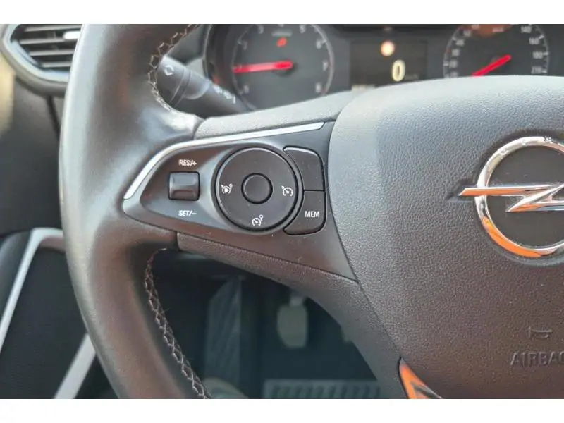 Occasion Opel Crossland X Berline MANUAL BLUE 25