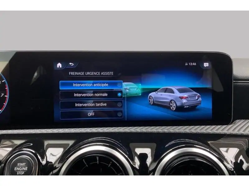 Occasion Mercedes-Benz A 180 Classe A * Navi Caméra BLACK 31