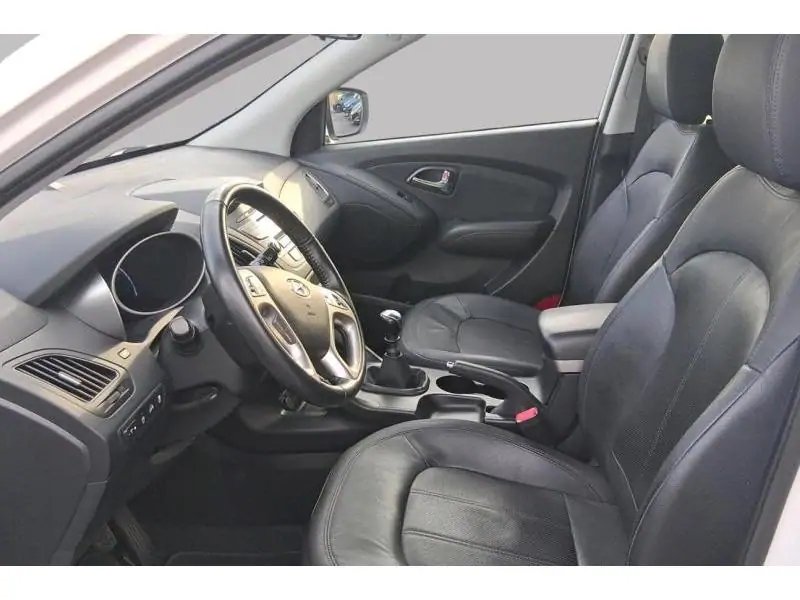 Occasion Hyundai ix35 SUV MANUAL WHITE 18