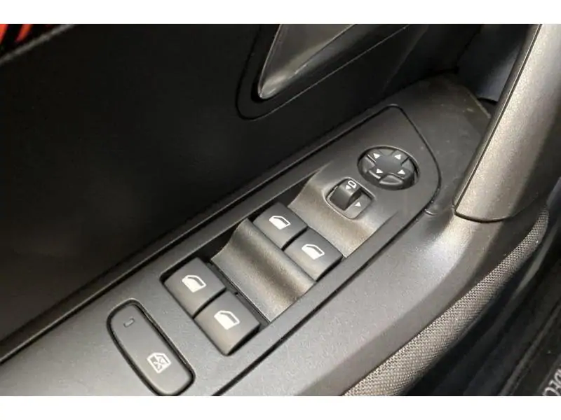 Occasion Peugeot 2008 Active Pack BLACK 17