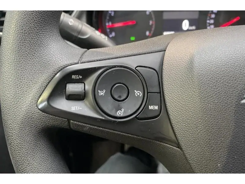 Occasion Opel Grandland X / Enjoy BLACK 29