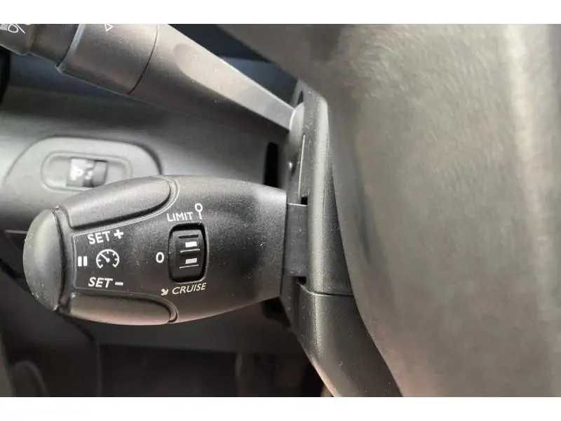 Occasion Peugeot Partner Premium*ModuWork*Caméra de recul BLACK 26