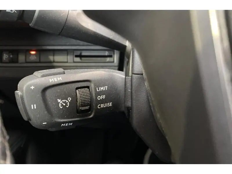 Occasie Peugeot 3008 allure Pack GREY 29