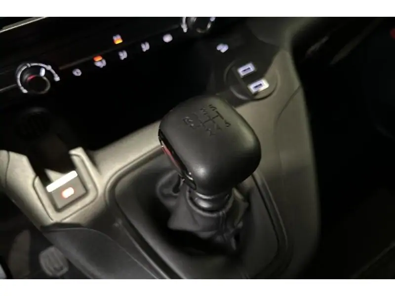 VEHICLE__CONDITION_SERVICE Peugeot Partner Standard Light 3pl 1.5 BlueHDi WHITE 16