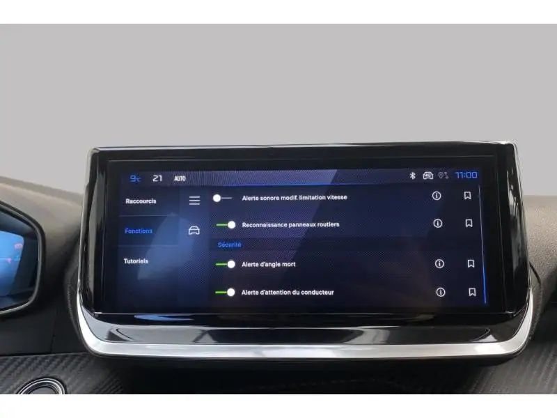 VEHICLE__CONDITION_SERVICE Peugeot 2008 ALLURE WHITE 34