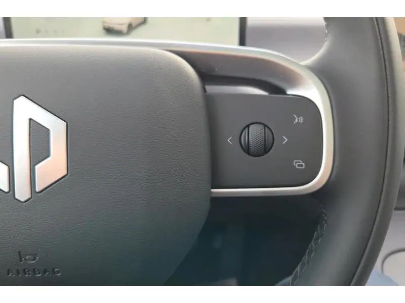 VEHICLE__CONDITION_SERVICE Leapmotor C10 DESIGN MY25 WHITE 21