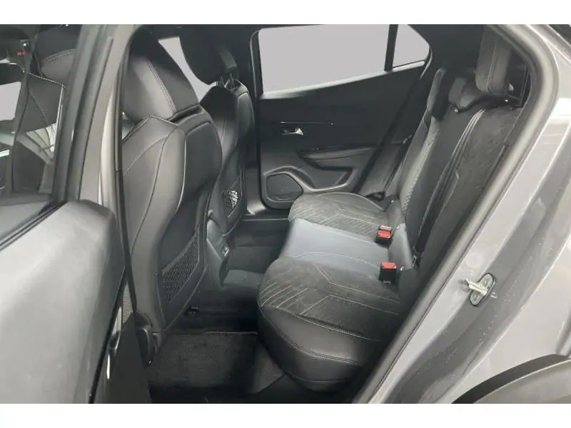 Démo Peugeot 2008 GT GREY 18
