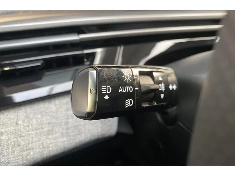 Demo Peugeot 5008 GT* Caméra de recul GPS BLUE 24