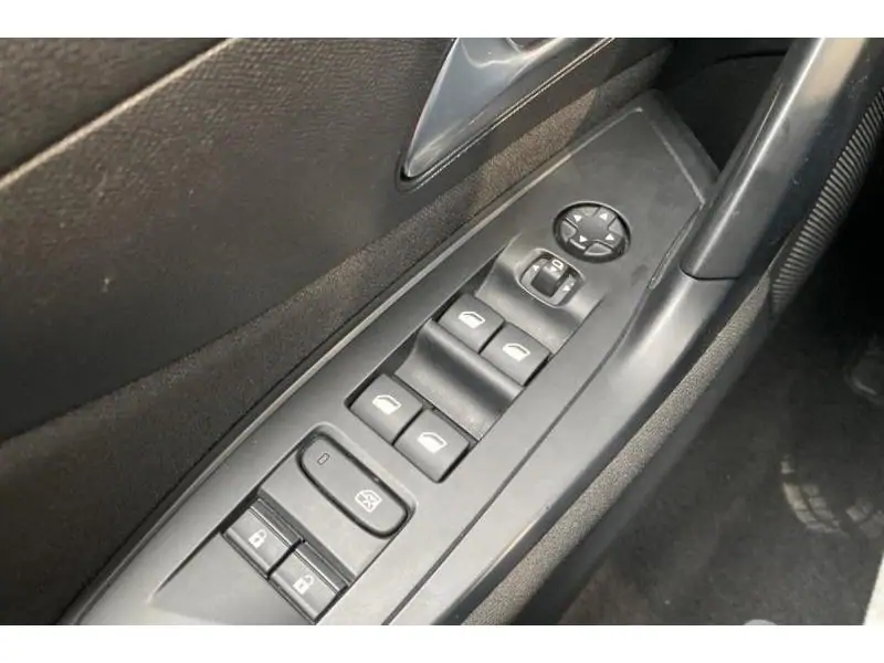 Occasion Peugeot 308 Active Pack WHITE 17