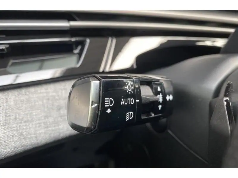 Occasion Peugeot 5008 GT - HYBRID - 7PL - 145 PK GREY 27