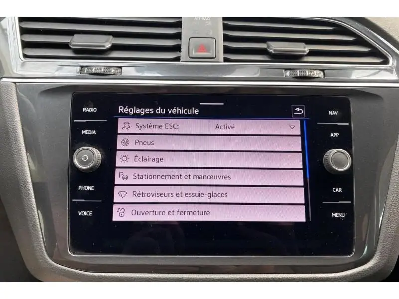 Occasion Volkswagen Tiguan Life GREY 31