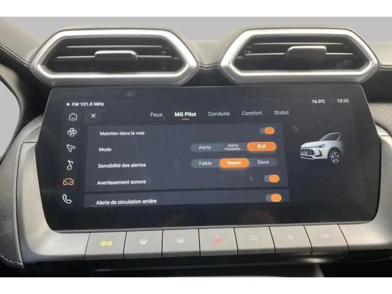 Occasion MG ZS COMFORT 1.5 HYBRID + GREY 33