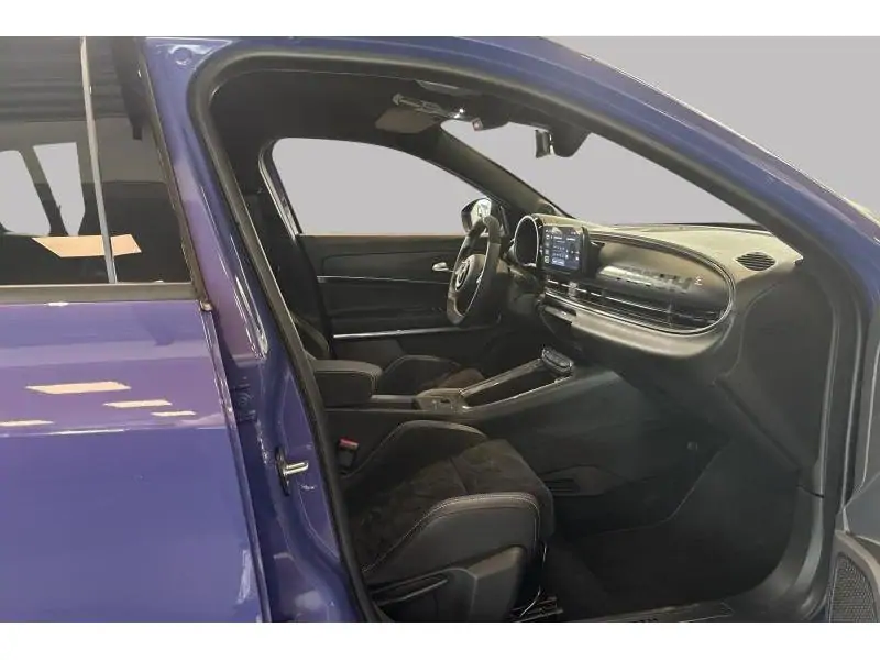 VEHICLE__CONDITION_SERVICE Abarth 600e Scorpionissima PURPLE 8