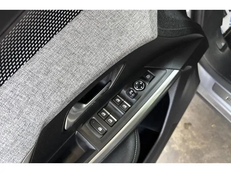 VEHICLE__CONDITION_SERVICE Peugeot 5008 GT GREY 17