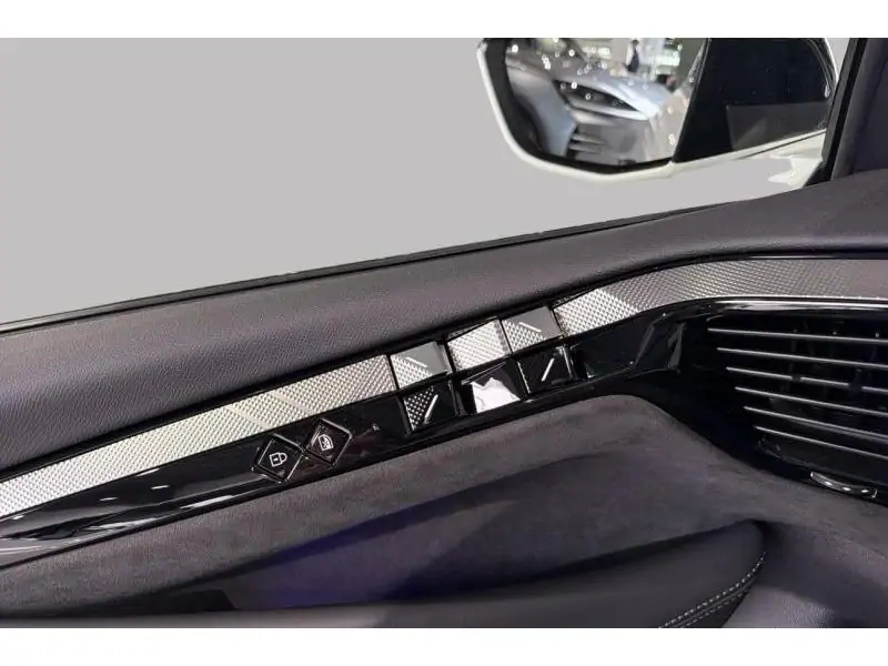 Occasion DS Automobiles DS 4 Etoile WHITE 17