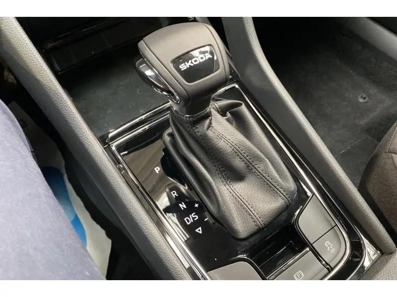Occasion Skoda Karoq Selection BLACK 16