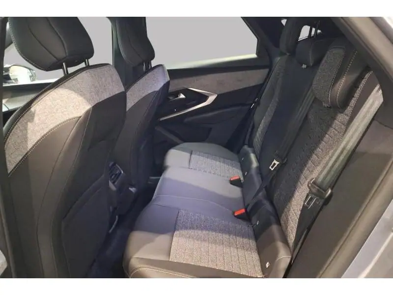 VEHICLE__CONDITION_SERVICE Peugeot 3008 Allure Hybrid 145 e-DCS6 GREY 18