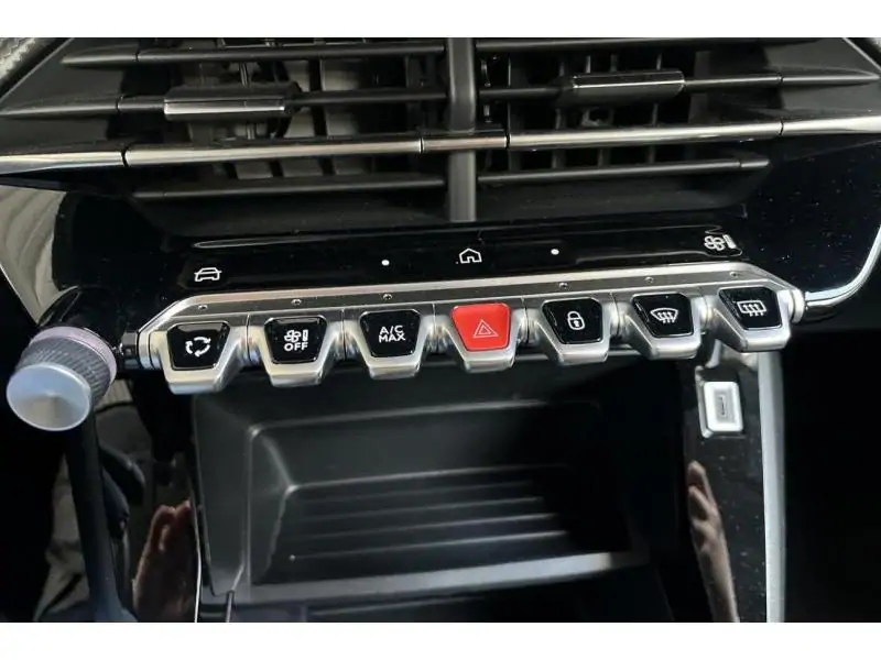 Occasion Peugeot 208 STYLE WHITE 25