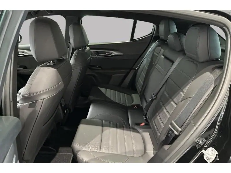 VEHICLE__CONDITION_SERVICE Alfa Romeo Tonale Ibrida Hybrid 160 Sprint BLACK 18