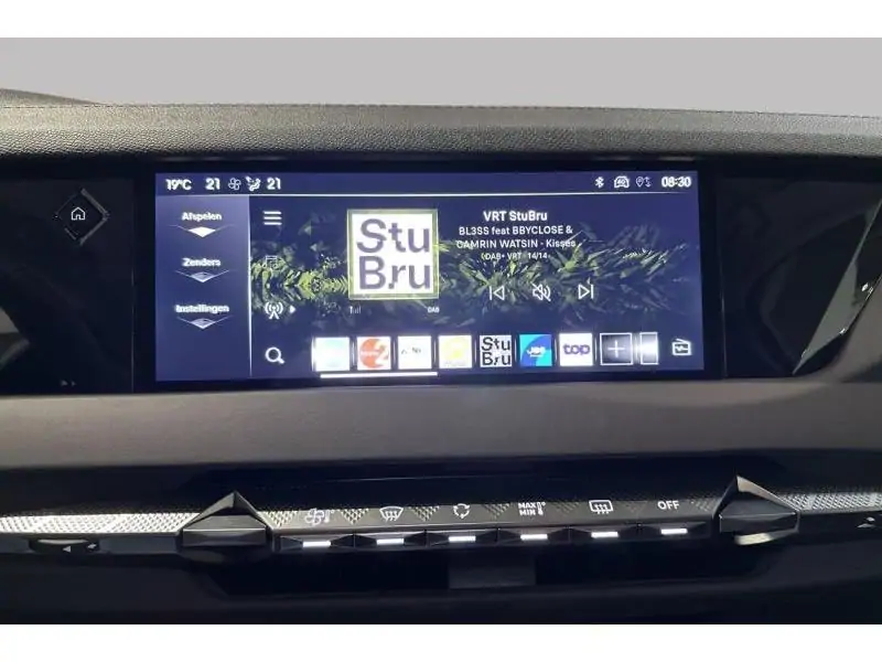 Démo DS Automobiles DS 4 HYBRID 145 ETOILE NAPPA GREY 13