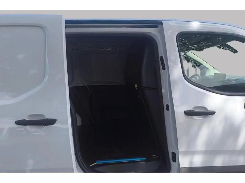 VEHICLE__CONDITION_SERVICE Citroen Berlingo III WHITE 18