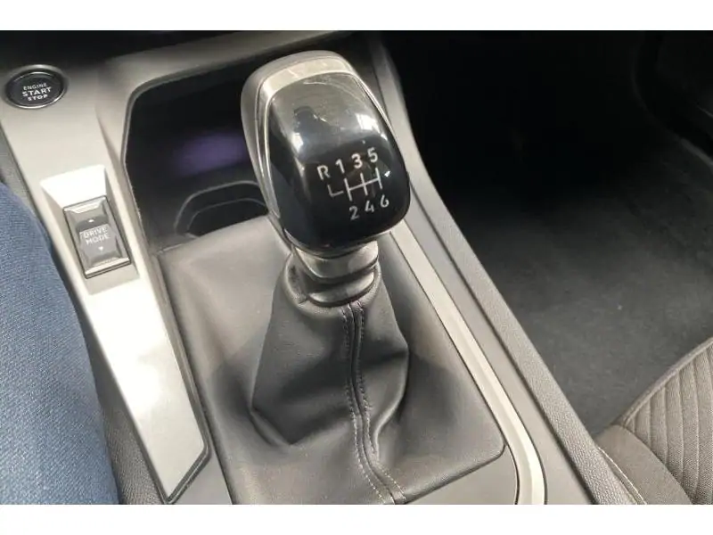 Occasion Peugeot 308 SW 1.2 S&S 5d 96kW GREY 16