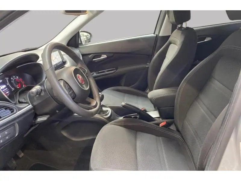 Occasion Fiat Tipo SW *GPS - Caméra - Sièges chau GREY 10