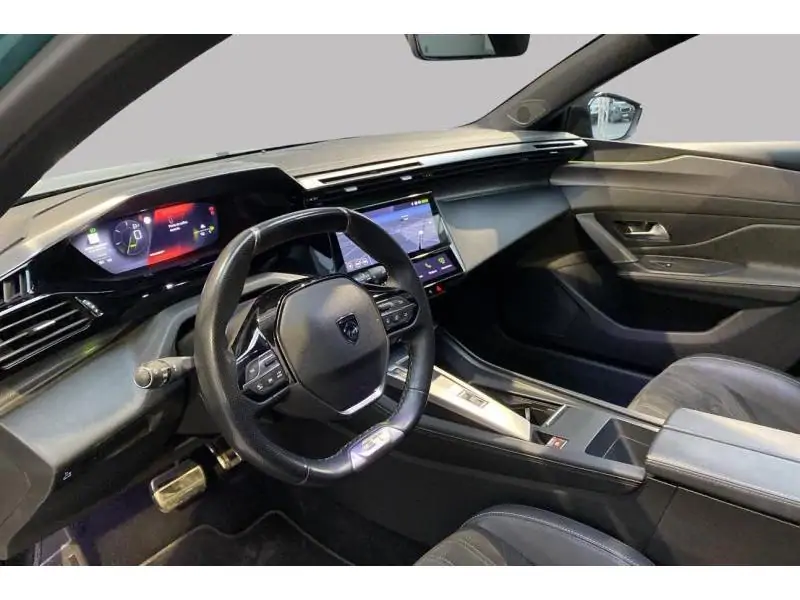 Occasion Peugeot 308 III & e- GT BLUE 9