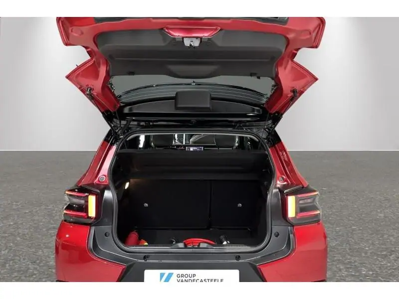 VEHICLE__CONDITION_SERVICE Citroen C3 Electric 113 pk Comf RED 19