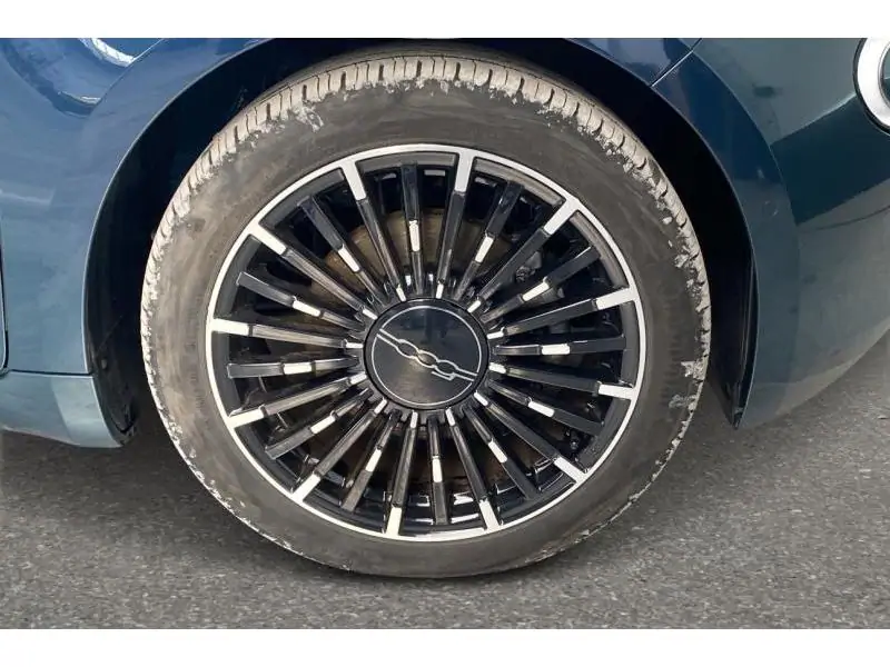 Occasion Fiat 500e LA PRIMA 42 KWh GREEN 23