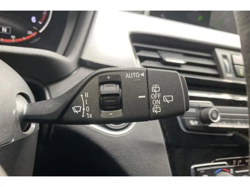 Occasion BMW Serie X X1 sDrive16d BLUE 28