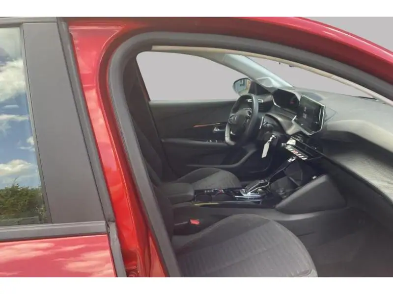 Occasion Peugeot 208 Active *EAT8* NAVI*CARPLAY* RED 8