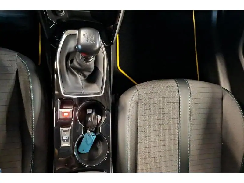 Occasion Peugeot 208 Allure Pack Gps YELLOW 16