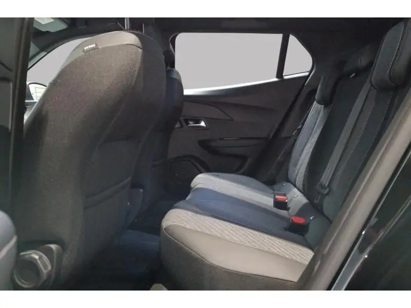 VEHICLE__CONDITION_SERVICE Peugeot 2008 Allure Hybrid 145 e-DSC6 BLACK 18