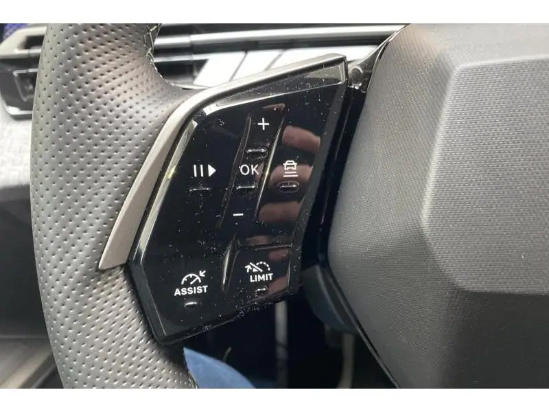 VEHICLE__CONDITION_SERVICE Peugeot 5008 GT*CarPlay GPS Caméra 7pl. BLUE 25