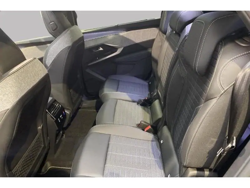 Occasion Peugeot 5008 GT GREY 18