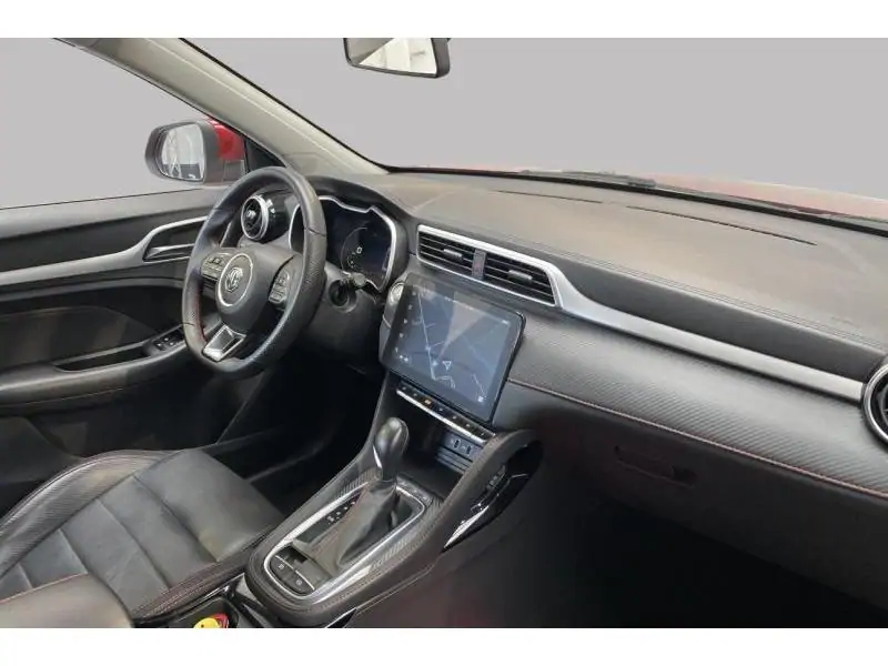 Occasion MG ZS LUXURY RED 2