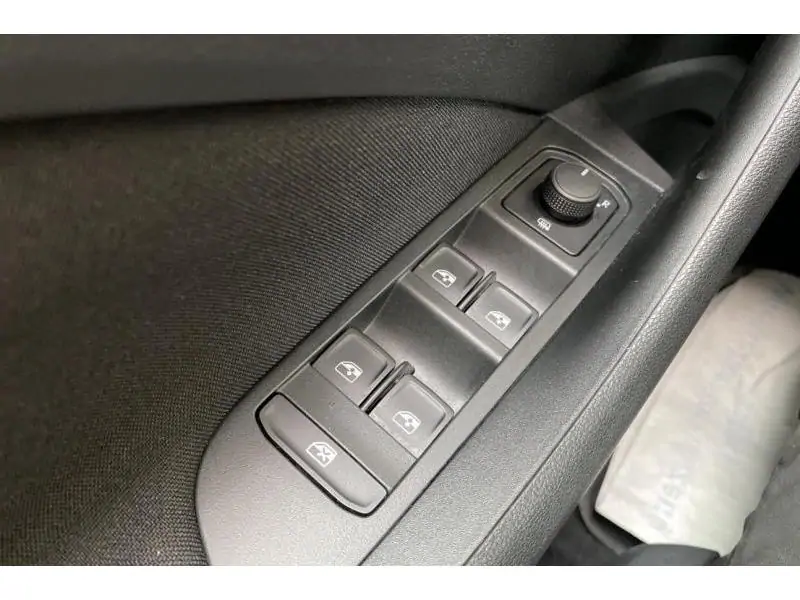 Occasion Skoda Kamiq Style 1.5 TSI 150 DSG WHITE 17
