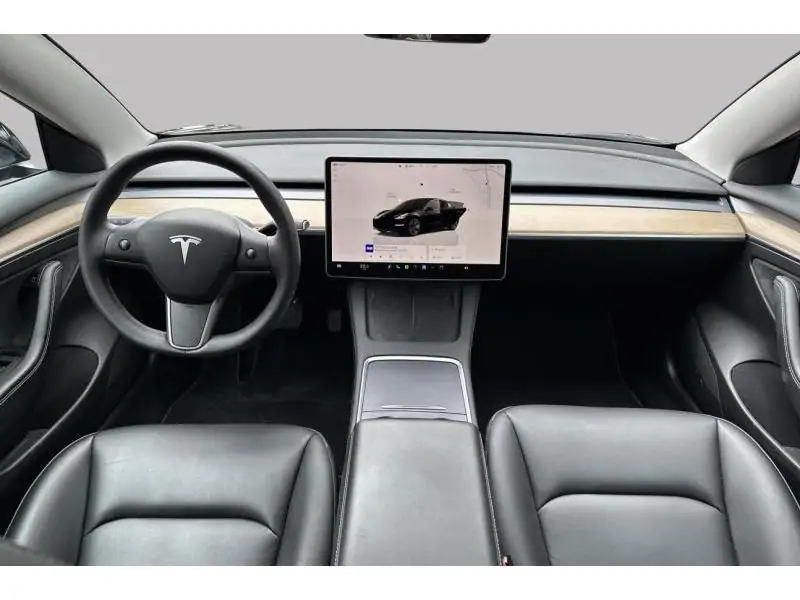Occasion Tesla Model 3 RWD WHITE 11