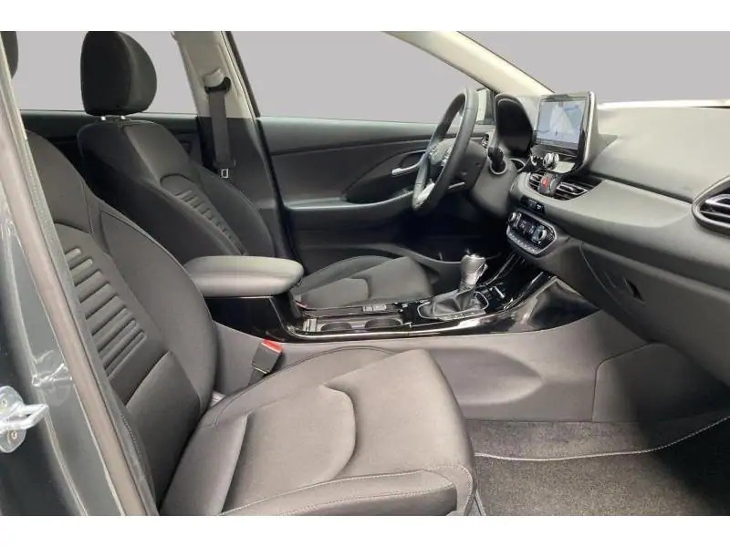 Occasion Hyundai i30 Berline 1.5 T-GDi AUTO GREY 8