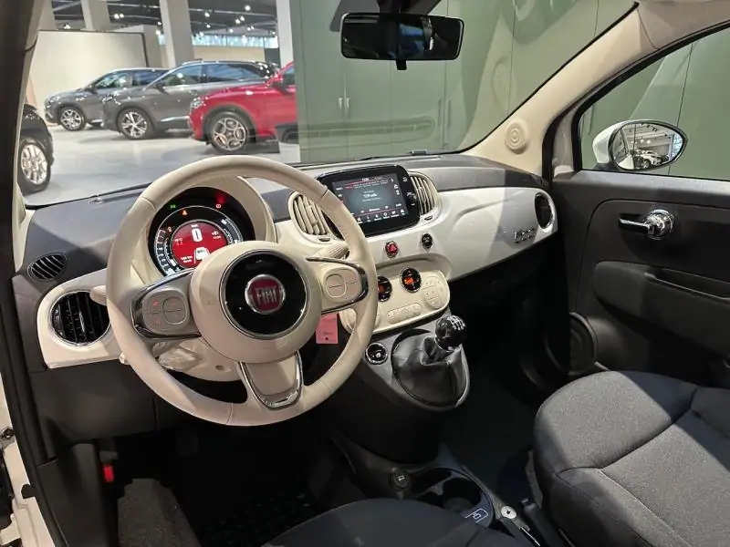 VEHICLE__CONDITION_SERVICE Fiat 500 Dolcevita 1.0 Hybrid 70 WHITE 2