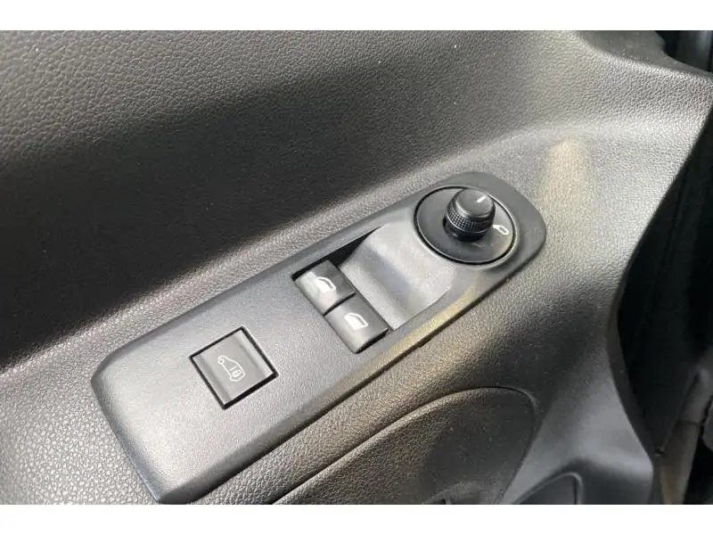 Occasion Opel Combo E Cargo BLACK 17